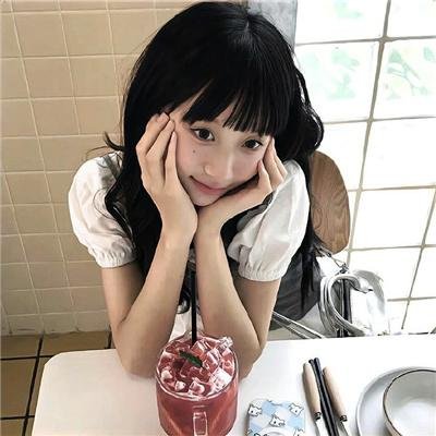 背后有人